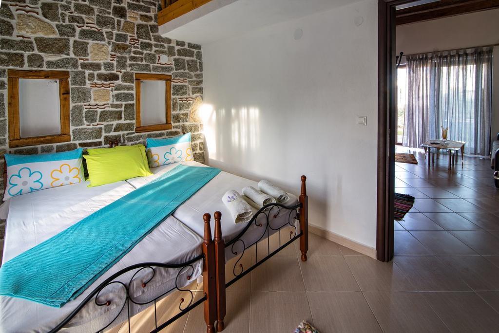Theano Apartments Sarti Exterior photo