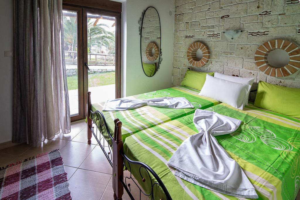 Theano Apartments Sarti Exterior photo
